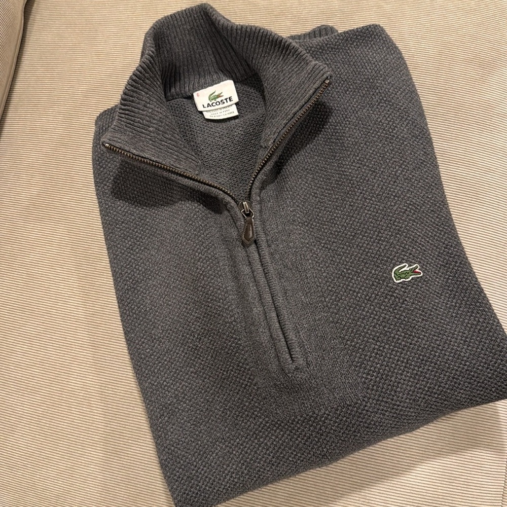 Men’s Lacoste 100% cotton Gray Sweater. XL